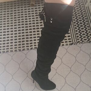 Steve Madden Black Over-the-Knee Boots